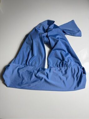 Princess Polly Blue Halter Tie Open Back Crop Top Size US 6‎